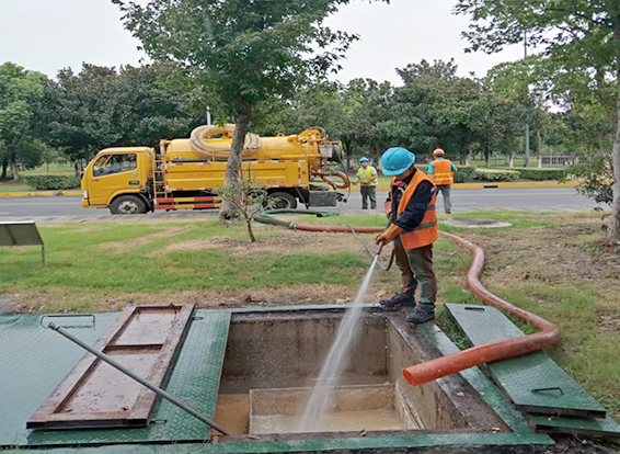 肃北化油池清理
