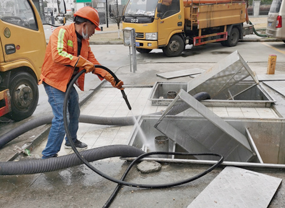 肃北隔油池清理